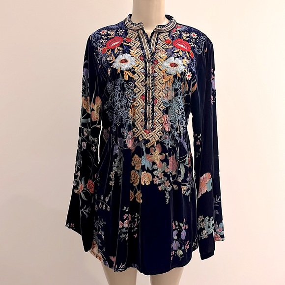 Johnny Was Tops - Johnny Was Bouquet Burnout Nephele Tunic Top Blue Small